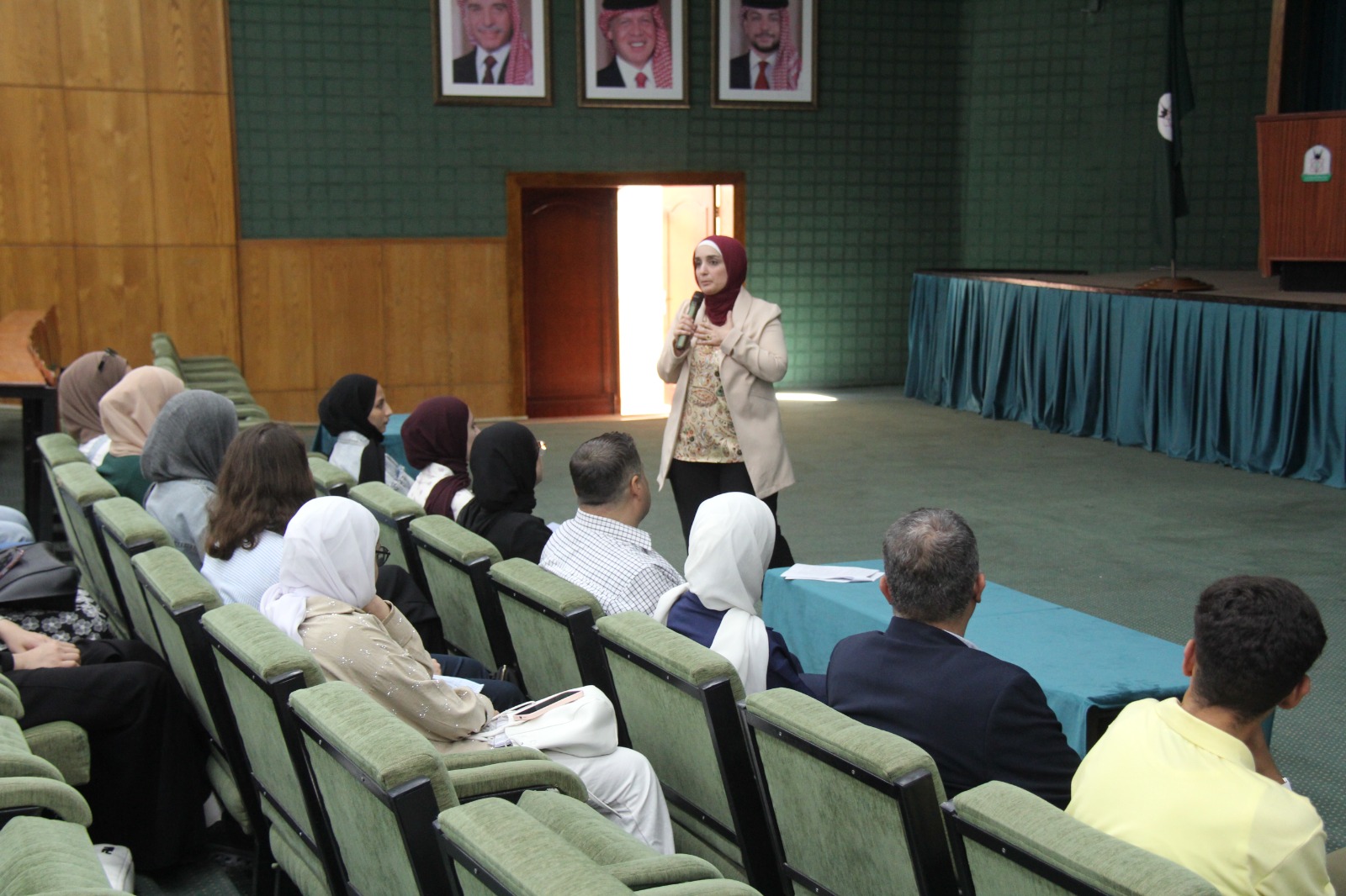 شؤون الطلبة تعقد لقاءً توعويًا حول الإجراءات التأديبية في جامعة اليرموك